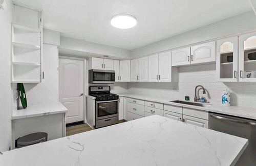 Westpark House | Backyard｜Single Story｜Instant Tour｜Spacious 4B3B #41619