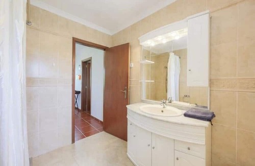 Mangualde Apartment | Authentic apartment in rural area