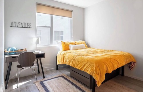 Downtown Omaha Apartment | Quaint minimalist