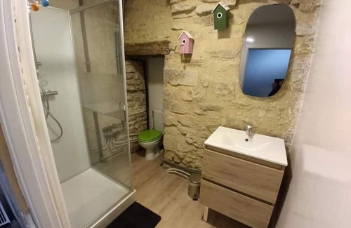 Saint-Parize-le-Chatel Bed & Breakfast | Chambre D'hôte Avec Petit Déjeuné .à 5 Minutes du Circuit de Magny Cours