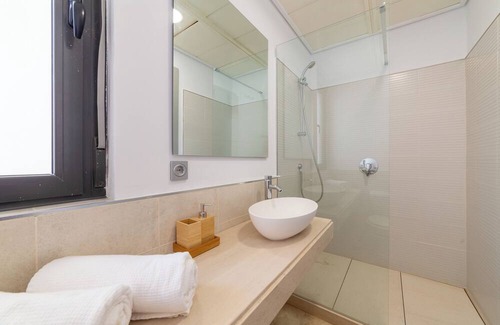Vera House | Holiday Home 'Casa Bellavista Golf' with Mountain View, Wi-Fi and Air Conditioning