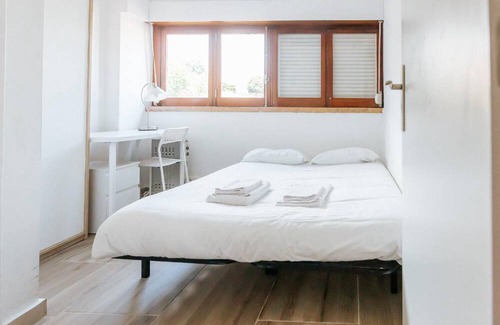 Linda-a-Velha Apartment | Holiday apartment Lisbon for 1 - 8 persons with 4 bedrooms - Holiday apartment