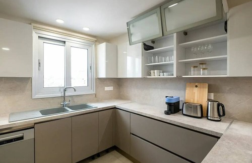 Limassol Apartment | Casa Verano - Three Bedroom Apartment, Sleeps 6
