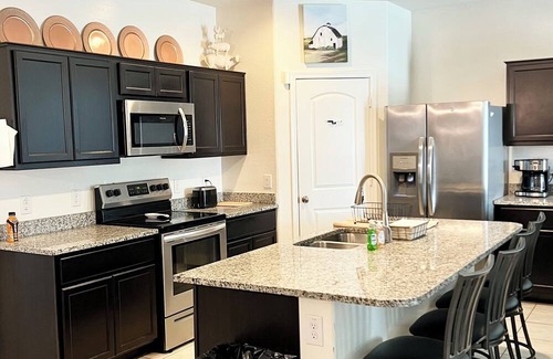 Maricopa House | Cozy great home away from home