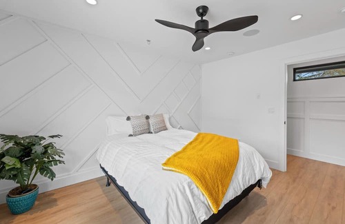 Poulsbo House | Palm Springs of Poulsbo