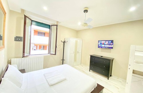 Milan Apartment | Modern, between Metro and Linate Airport