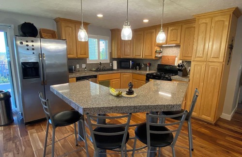North Ogden Cottage | North Ogden Adventure Paradise
