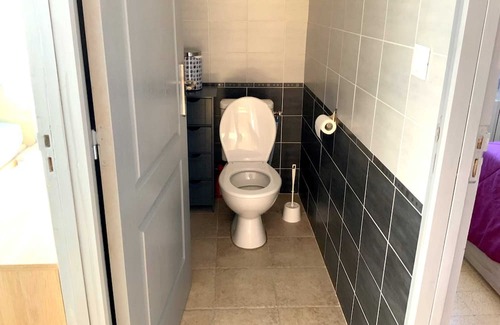 Saint-Laurent-La-Vernede House | Homerez - House for 6 ppl. with jacuzzi and hammam at Saint-Laurent-la-Vernède