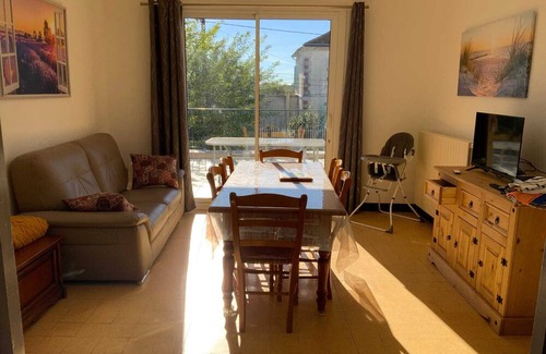 Saint-Laurent-La-Vernede House | Homerez - House for 6 ppl. with jacuzzi and hammam at Saint-Laurent-la-Vernède