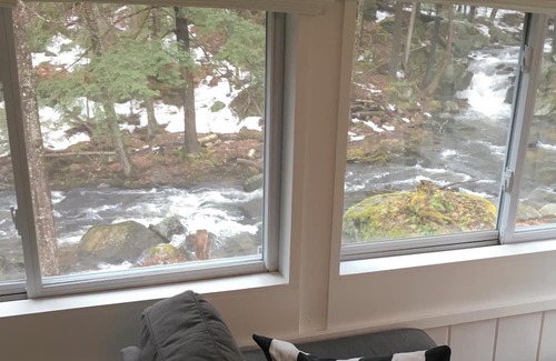 Antrim Cabin | Lake area: Romantic cabin for 2 beside a babbling brook