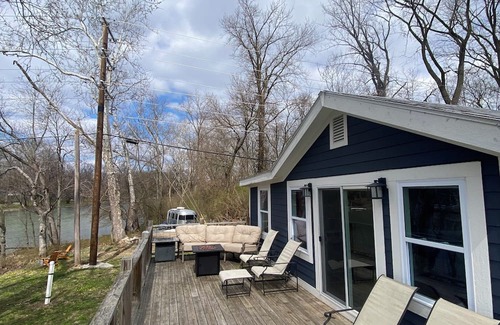 Indianapolis Apartment | White River Bungalow B - Waterfront Getaway in the City