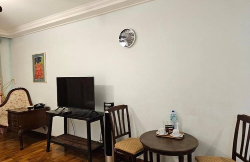 Baguio Apartment | The Forest Lodge at Camp John Hay with balcony and parking 133n