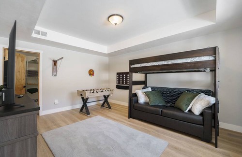 Saint Mary's Cabin | Alpine Oasis: CO Mtn Luxe Cabin