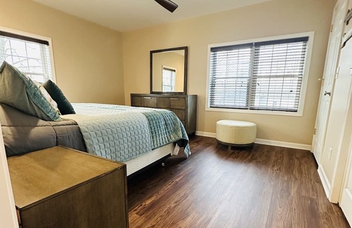 Valparaiso House | DOWNTOWN VALPARAISO! Charming 3-bedroom house with all the comforts of home!
