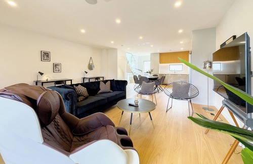 Epsom House | Brand New 4 Bedrooms Townhouse in Auckland Epsom