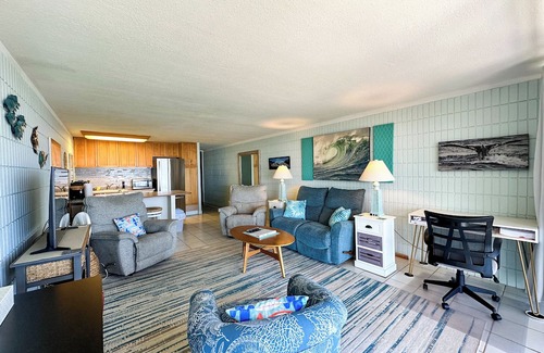 Mokuleia Condo | Charming Condo with Ocean View on North Shore
