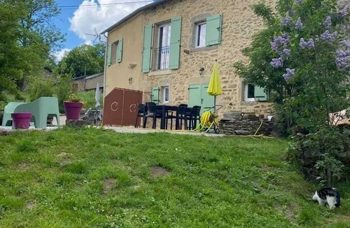 Le Soulie Apartment | Homerez - Nice studio for 2 ppl. with terrace at Le Soulié