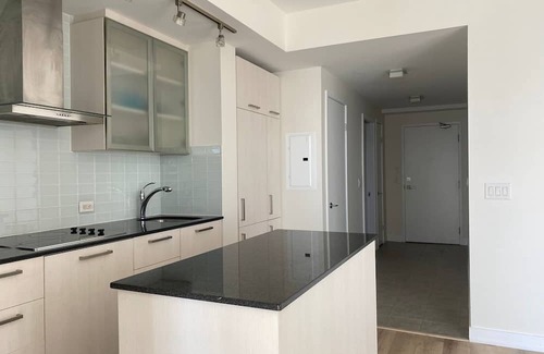 Central Waterfront House | Elite Urban Lodgings | Executive Escape
