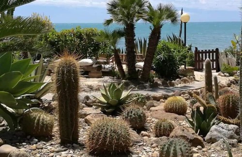 Realmonte Apartment | giardino sul mare, a few steps from the Scala dei Turchi