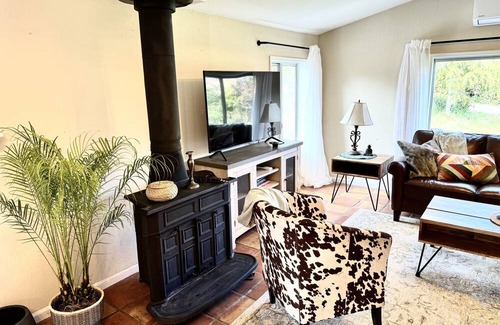 El Sobrante House | Country Living on 1 acre just minutes from Berkeley/Oakland