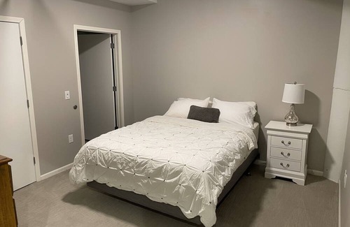 Downtown St. Paul Apartment | Downtown Furnished 2BR, 2BA Apt 103 by R7 Lofts