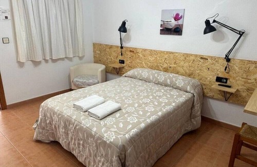 Moratalla Hostel | Alojamiento con Habitacion Matrimonial