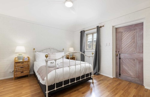 Willunga Apartment | "The Stables" at Strong Farmers Retreat Willunga