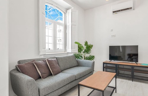 Santa Maria e Sao Miguel Apartment | Sintra Retreat Residences | 1 by LovelyStay