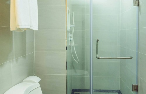 Him Lam Apartment | Legacy Eco Hill Resort