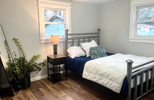 Gracewood House | MASTERS RENTAL AVAILABLE!!!