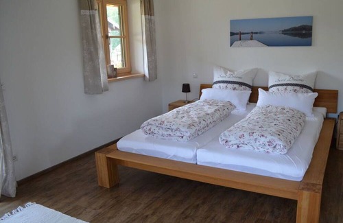 Gaißach Apartment | Lovely apartment in Gaißach