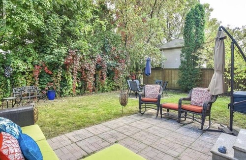 North Dumfries House | Bright Modern Executive Home