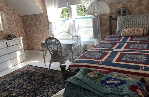 Mackinac Island Cottage | Historic bluff cottage with spectacular views
