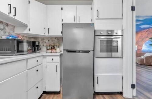Tuscany - Canterbury Apartment | Roland park Customized Apartment