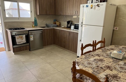 Agios Tychon House | Countryside Family Holiday Home