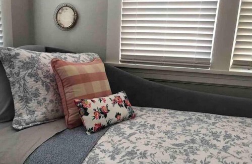 Conway House | The Hunter House