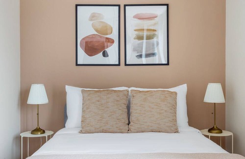 Belem Apartment | Blueground | Belém, parking