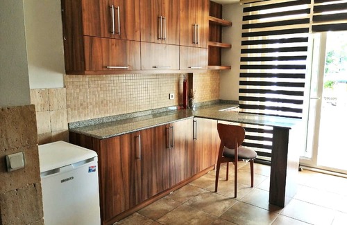 Side Apartment | Beautiful 3 bed Holiday Home In Resort Centre