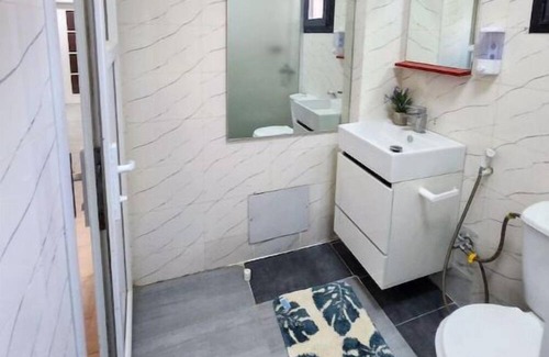 Dakar Apartment | Elegant Appartement F3 - Point E Dakar. Sécurisé & Centrale Tout Service Inclus