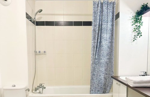 Bussy-Saint-Georges Apartment | Charming Apartment - 5mn RER A / 15mn Disneyland