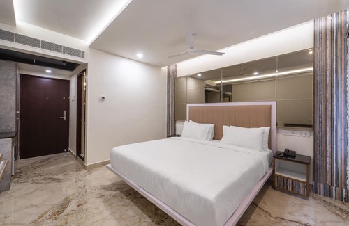 Kelambakkam Hotel | Super OYO Palette - Coastal Grand Hotels