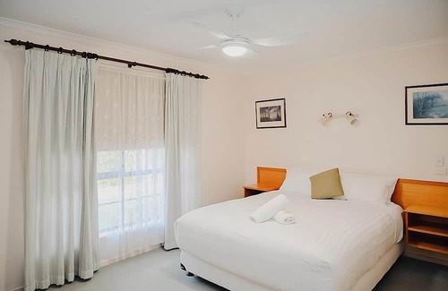 Moama Apartment | Near Murray River A Lovely Holiday Unit in Moama