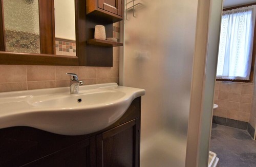 Temu Apartment | Nice apartment for 4 people with TV, pets allowed and parking