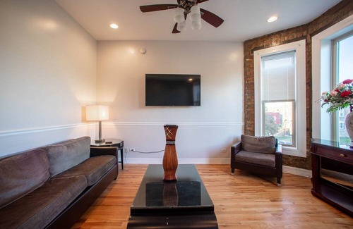 Woodlawn Apartment | 3 BR Guest Suite In Woodlawn
