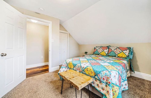 Westbrook Apartment | Tranquil Haven: Cozy 2BR Retreat, Parking