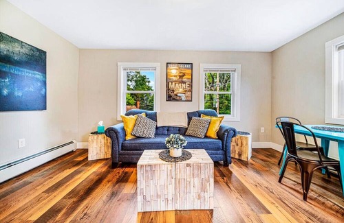 Westbrook Apartment | Tranquil Haven: Cozy 2BR Retreat, Parking