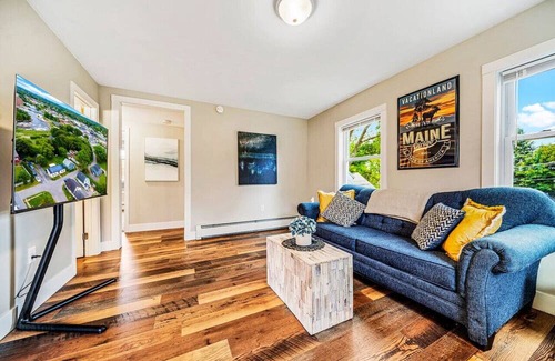 Westbrook Apartment | Tranquil Haven: Cozy 2BR Retreat, Parking