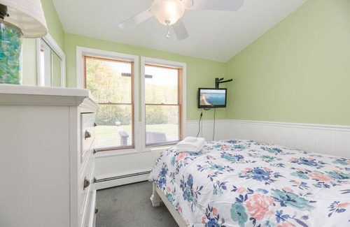 Old Orchard Beach House | Orchard Beach Elegance: Spacious Yard & Patio