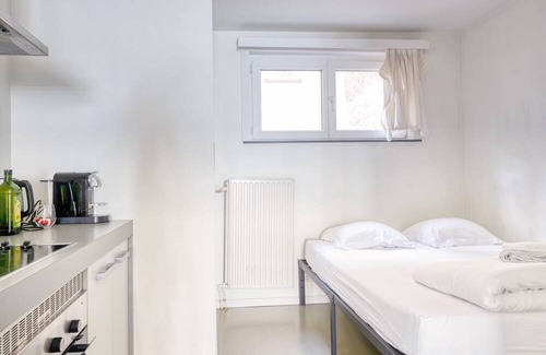 Ghent Apartment | Charming Studio Retreat in Historic Ghent