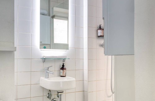 Ghent Apartment | Charming Studio Retreat in Historic Ghent